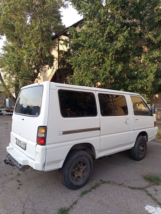 Продам Delica L300 полный привод