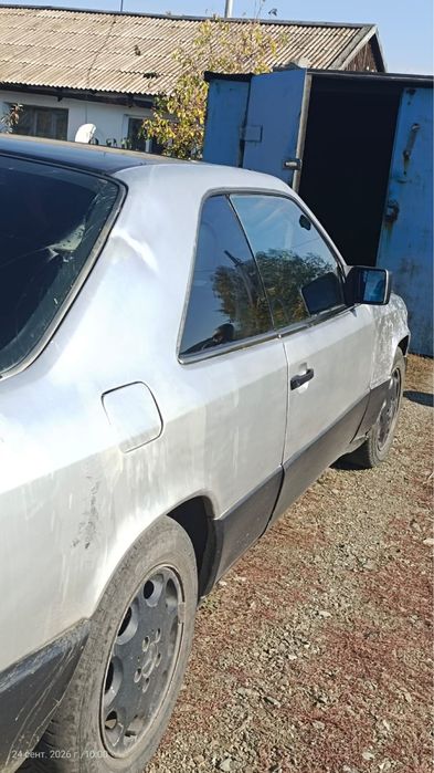 Марка/Модель: Mercedes-Benz W124 Coupe