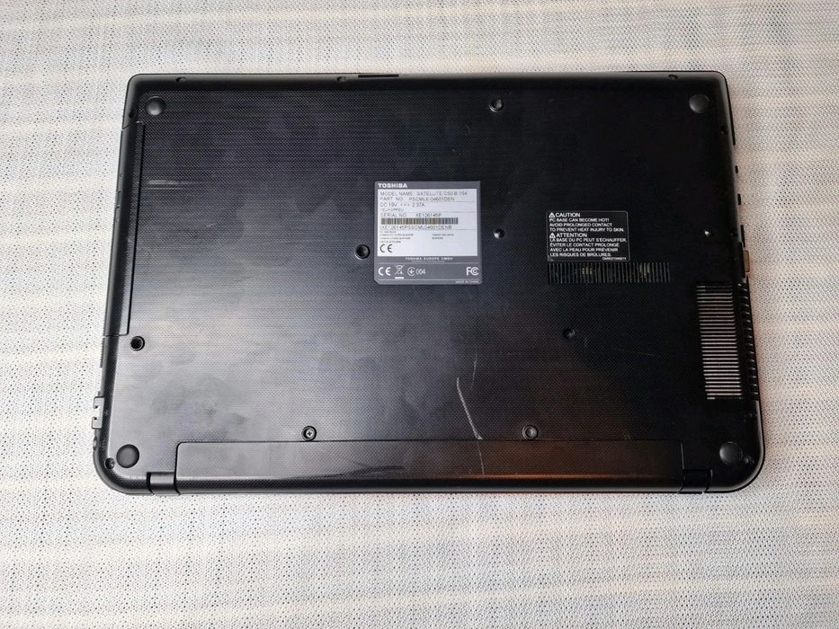 Toshiba Satellite C50-B-154 Laptop 15.6" Pentium N3540 2.16GHz 4gb Ram Samsung