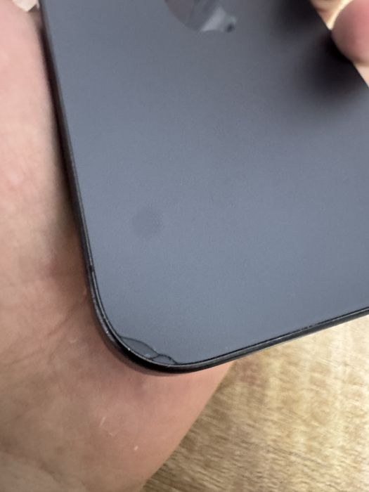 Apple iPhone 15 Pro 256 ГБ хорошем состояние