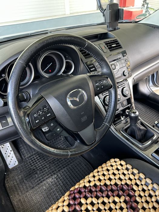 De vinzare mazda 6 din 2011 cu km la bord 175246