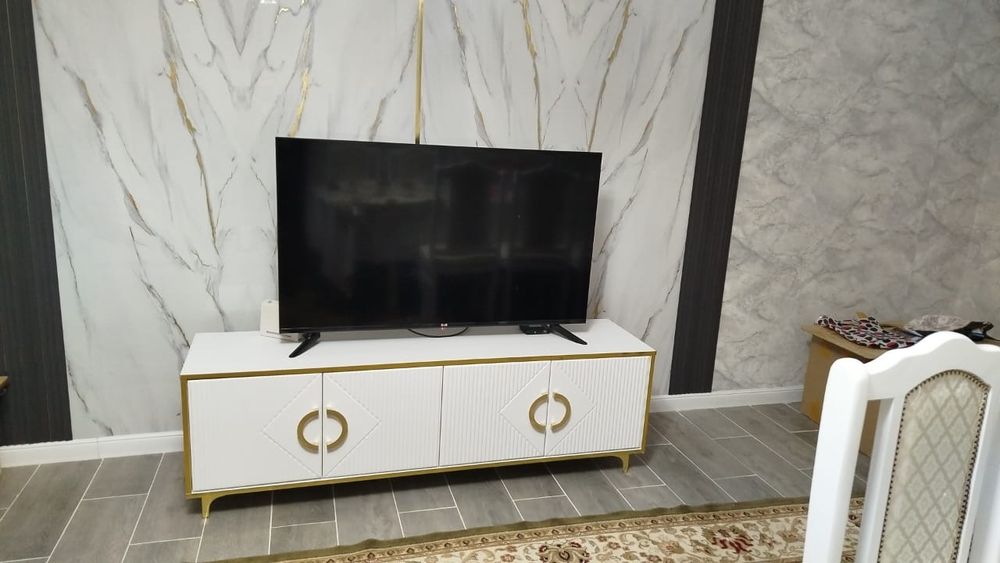 Два дома на одном участке