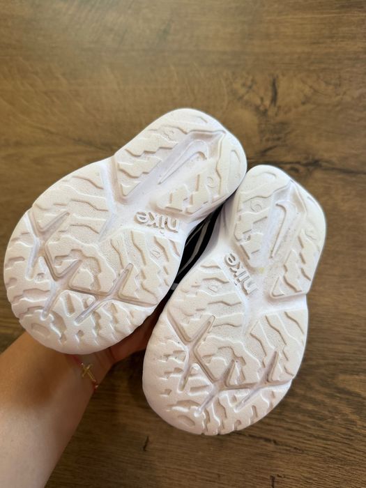 Маратонки Nike - 23.5 номер