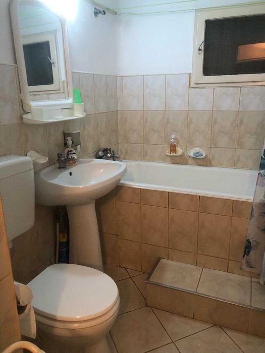 Proprietar, vand apartament 2 camere tip Q, parter, Aleea Calinului