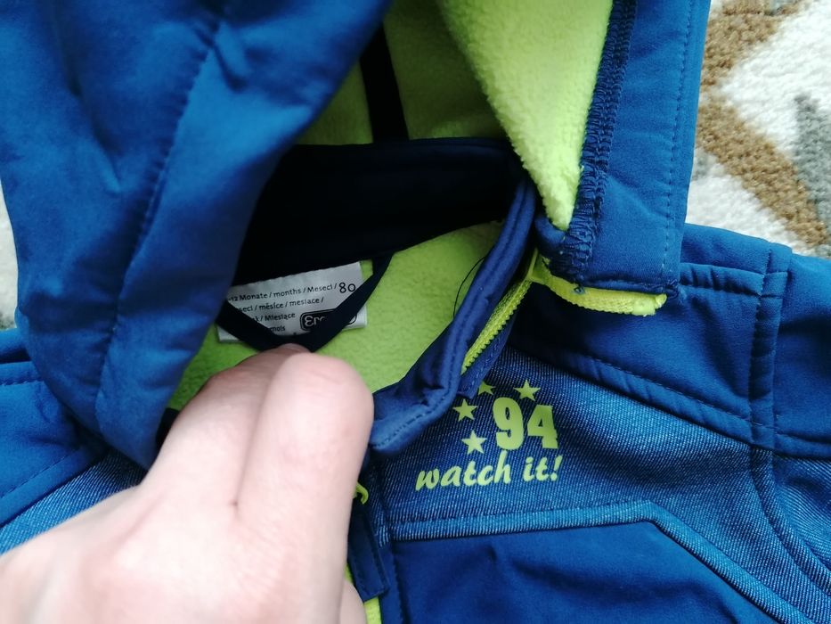 Gecute și vestute pentru bebelusi