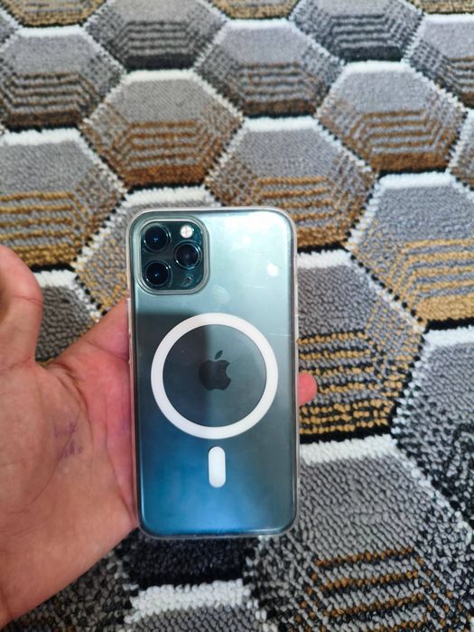 Iphone 11 pro 225$