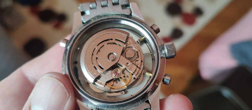 Ceas breitlling.