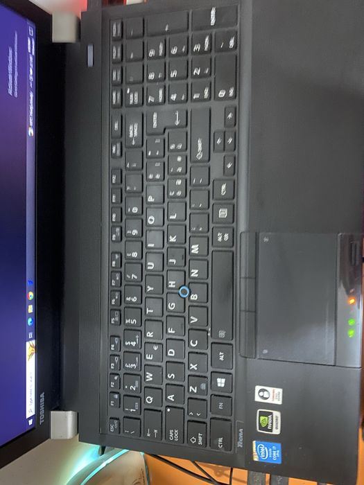 Laptop Toshiba i7 vpro NVIDIA QUADRO