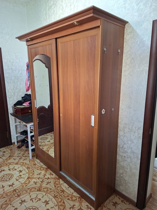 Шкаф купе б/у на продажу