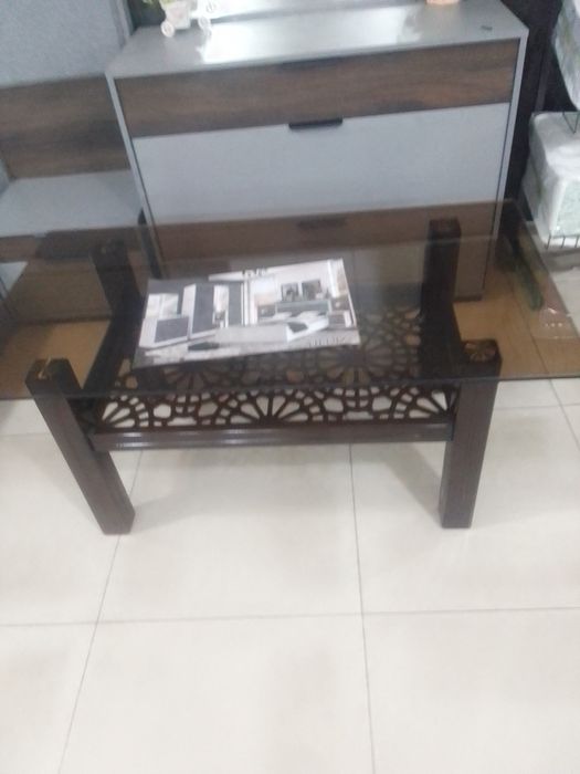 Jurnalniy oʻfesniy stul choy makoʻffe va boshqa