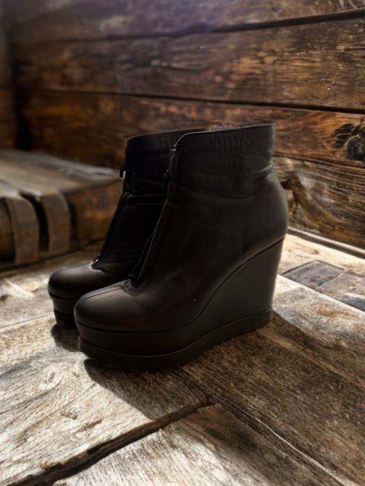 Дамски Боти с платформа