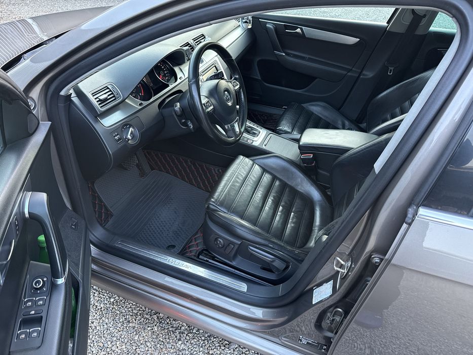 Passat B 7  DSG 2.0 TDI 170 cp panoramă