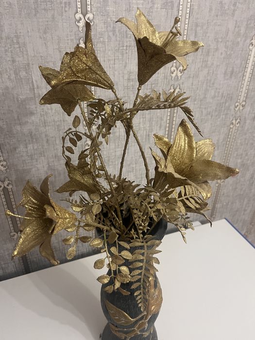 Ваза с цветами