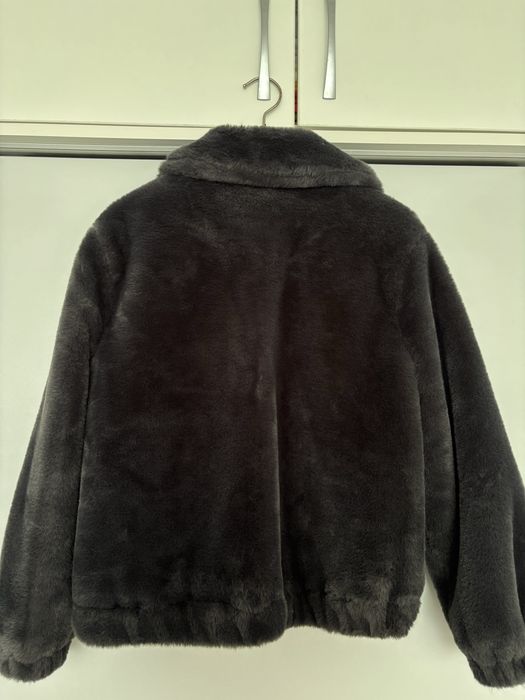 Дамско пухкаво зимно яке