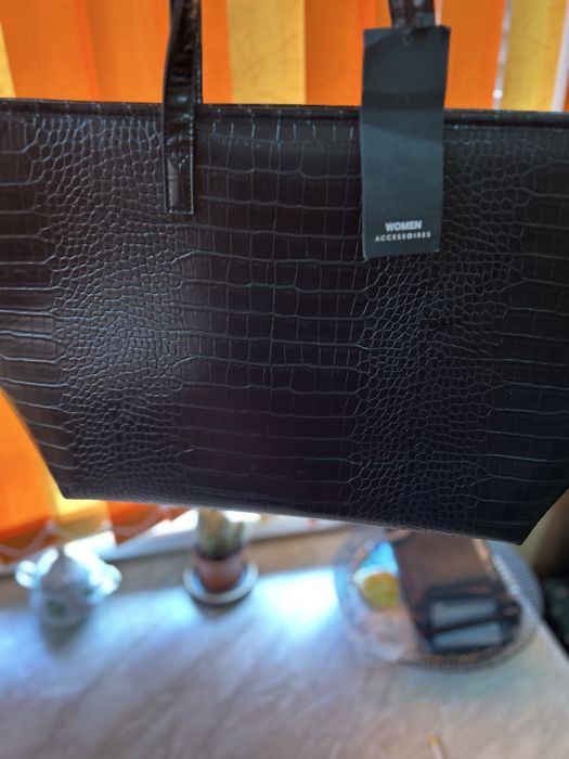 Нова голяма чанта