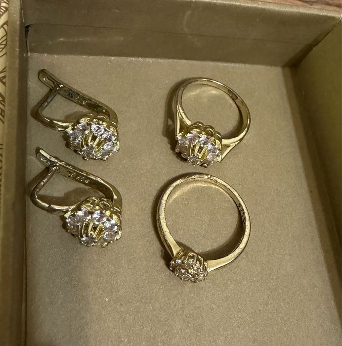 Комплекты из серебра