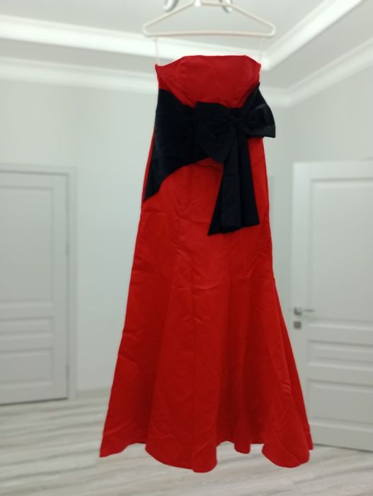 Вечерние платья новые