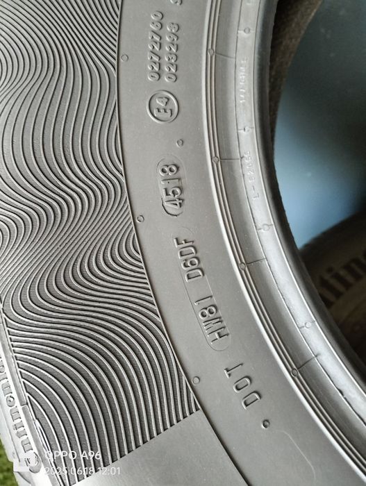 235 65 17 Continental Vara