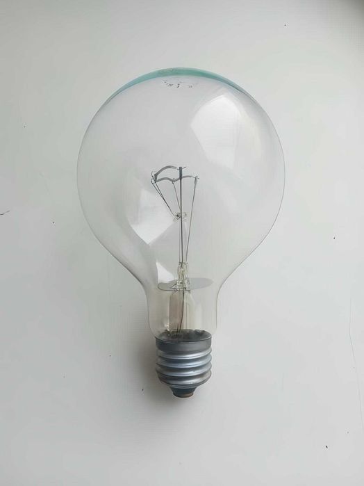 Продам лампу накаливания 300Вт.