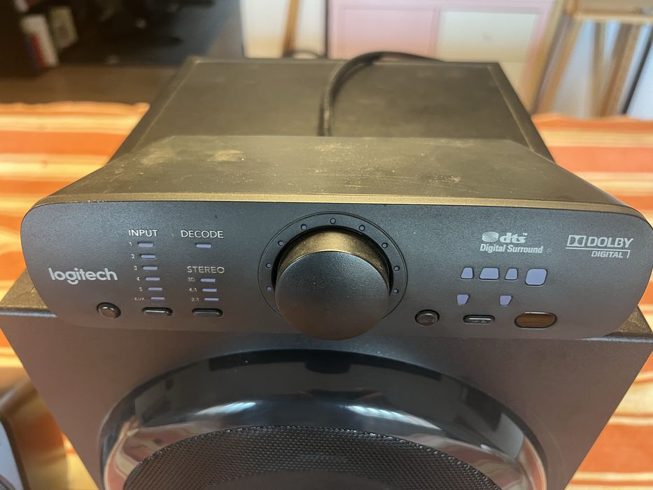 Logitech z906 5.1