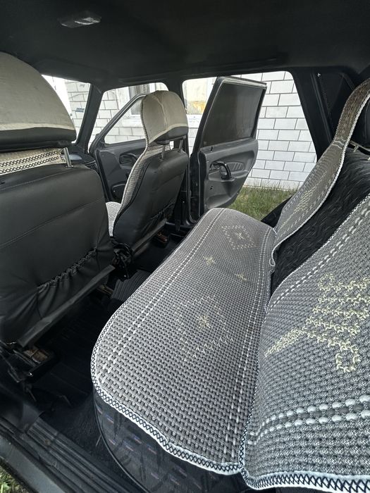 Продам машину ваз 99