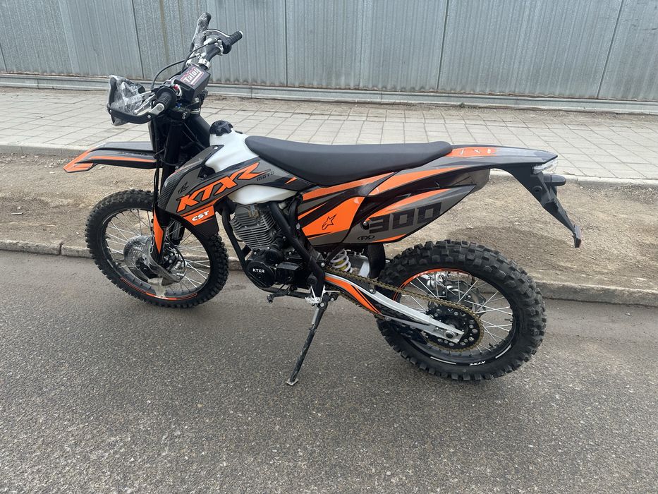 Продам мотоцикл KTXZ