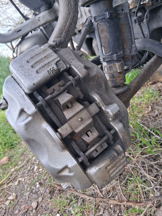 Спирачни апарати 4 бутални мерцедес w218,w221