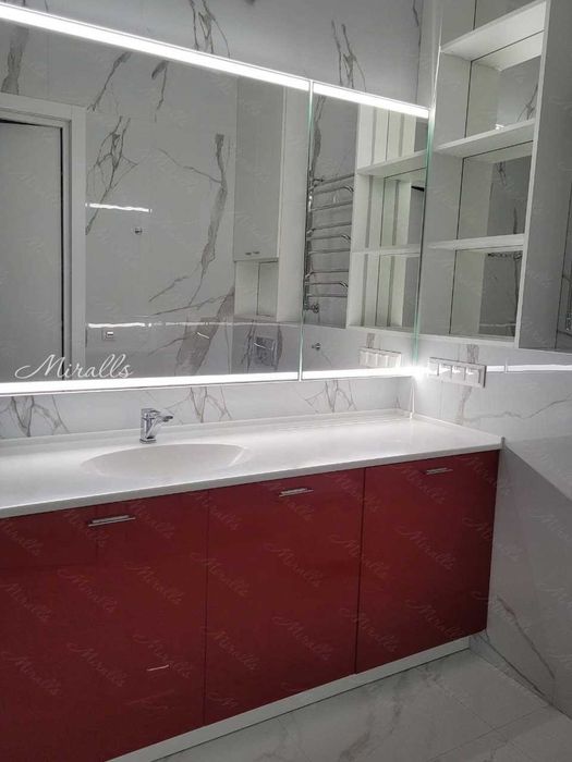 Зеркальный шкаф Amador