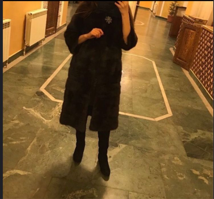 Продам шубу норковую