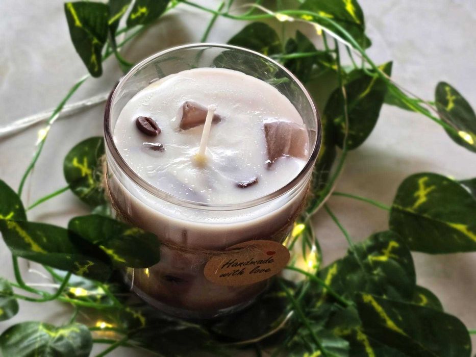 Ароматна Свещ от натурален Соев Восък. Аромат: Млечни бонбони