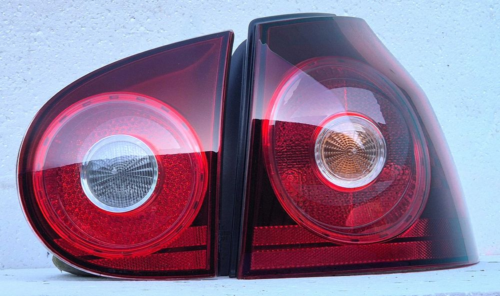 Stopuri Originale VW Golf 5 GTI Edition 30 - Dark Cherry