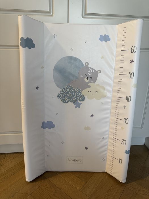 Cadita cu suport din metal - bonus salteluta de infasat