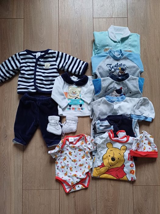 Дрехи за бебе ромпъри