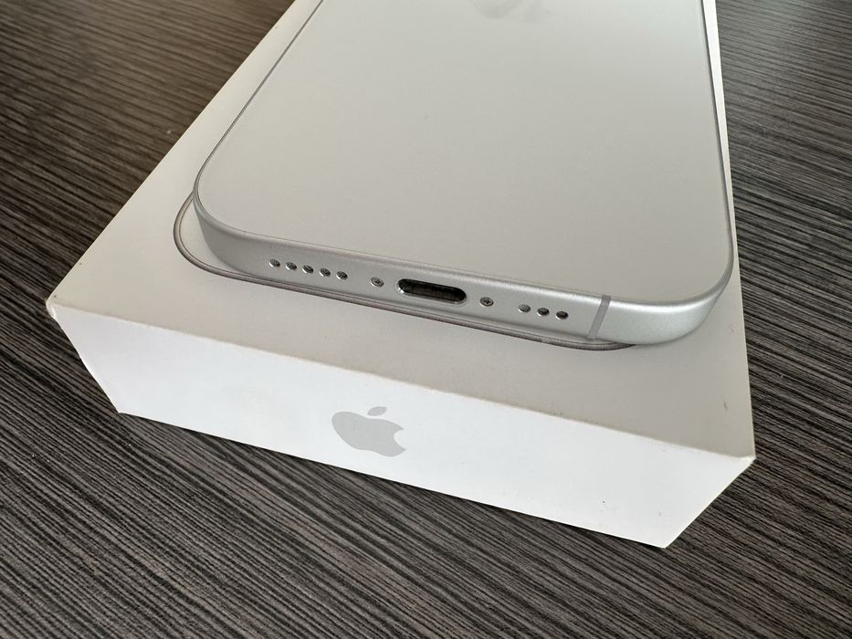 Iphone 16 128GB white