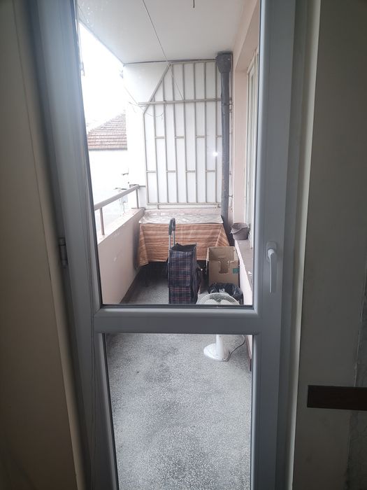 Продава се Двустаен апартамент в Русе, Център - 73 кв.м за 559 €/кв.м - Снимка #3