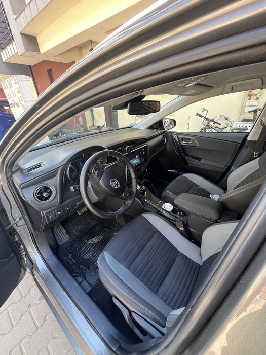 Toyota auris hibrid