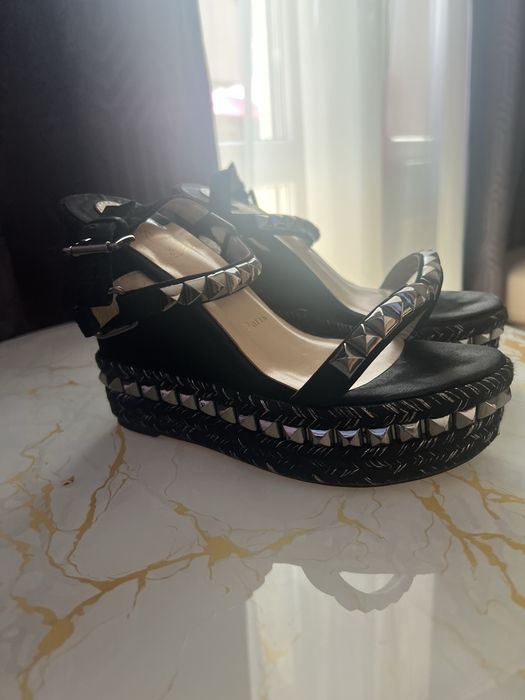 Сандали Louboutin