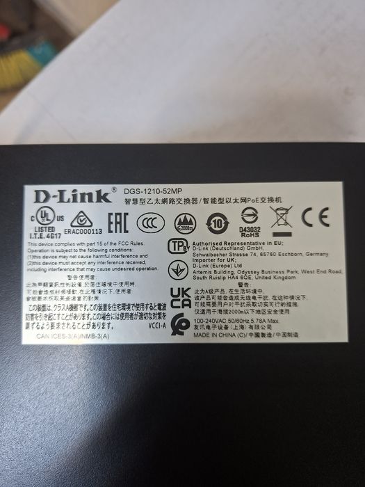 Switch Gugabit D-Link 48 porturi+4xSFP PoE  +370W