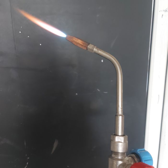 Газосварочный пост паяльный аппарат