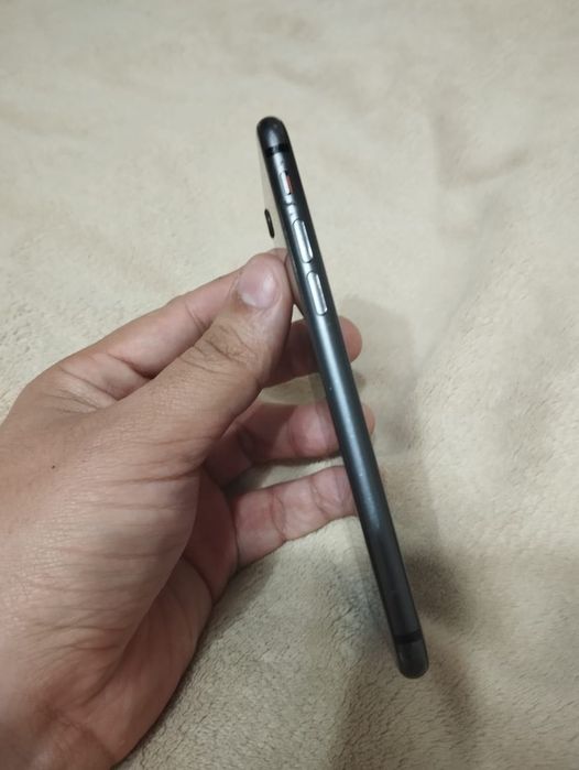 Продаю іPhone 8 за 45000