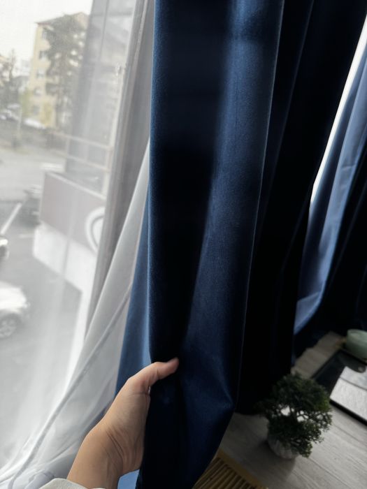 4 bucati de draperii albastru roial blackout