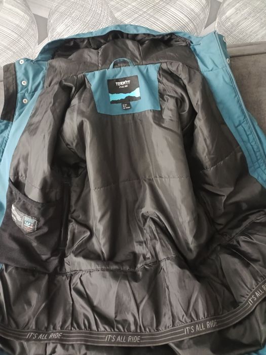 Куртка спортивная