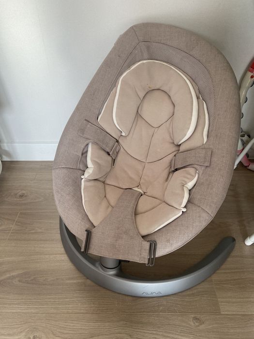 Шезлонг nuna Leaf grow