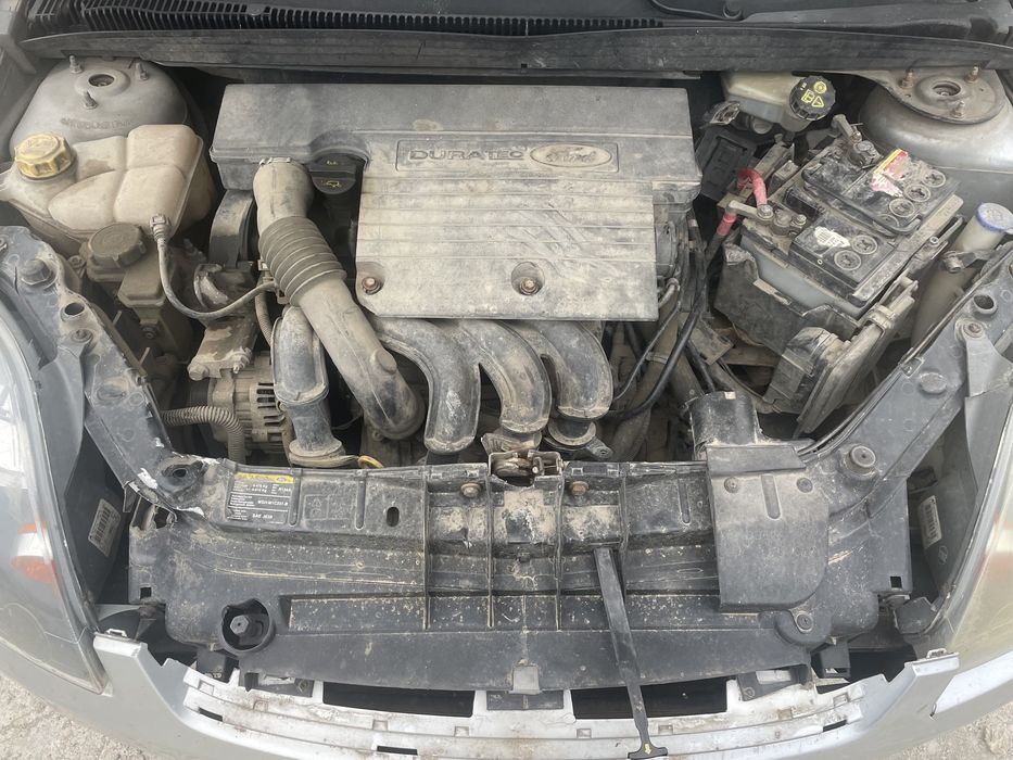 Форд фиеста 1.4 16 80кс. 2008г На Части