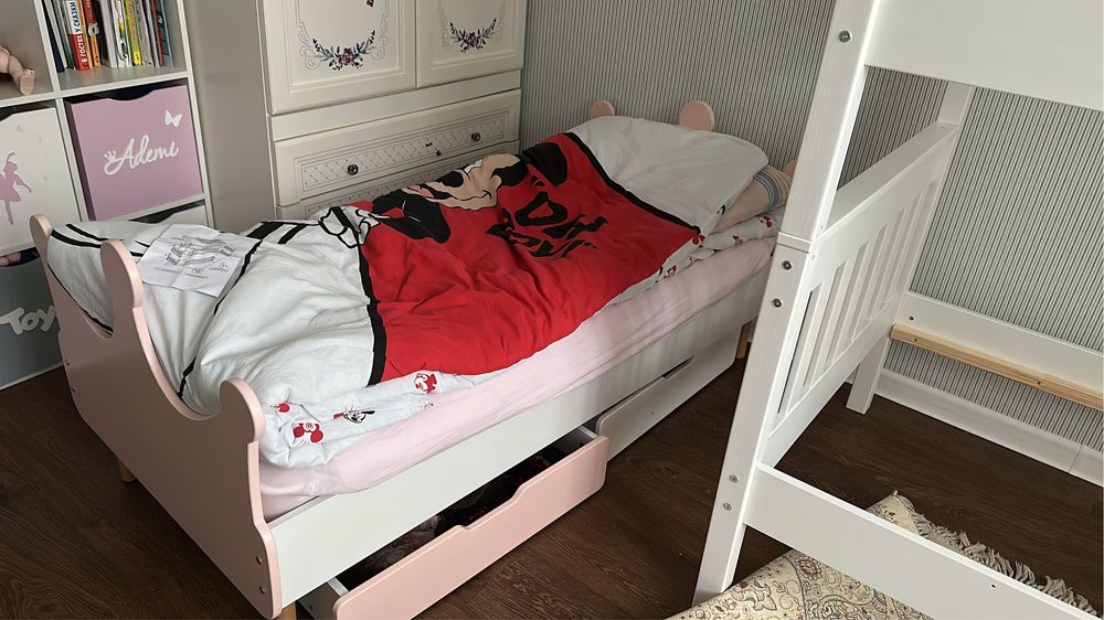 Продается детская кроватка