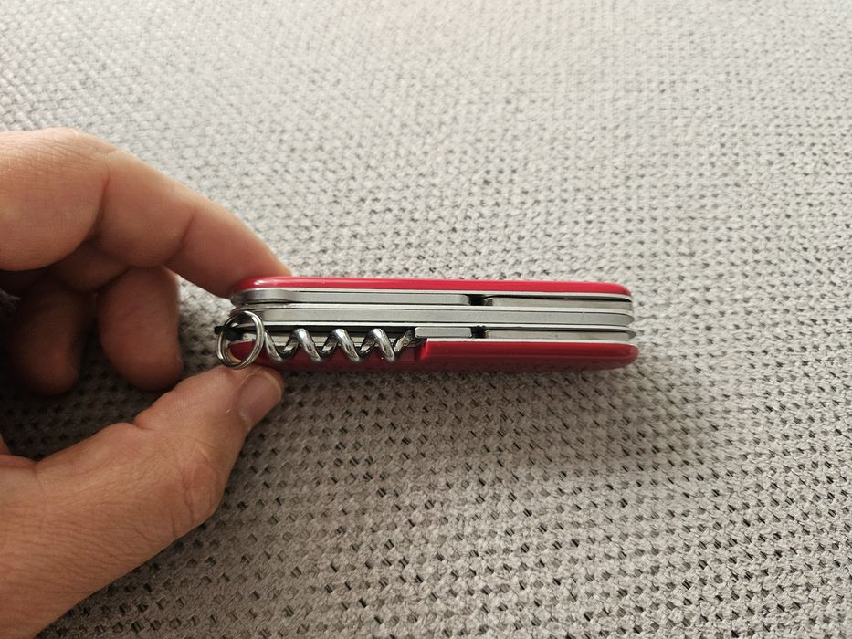Victorinox  custom Yeoman