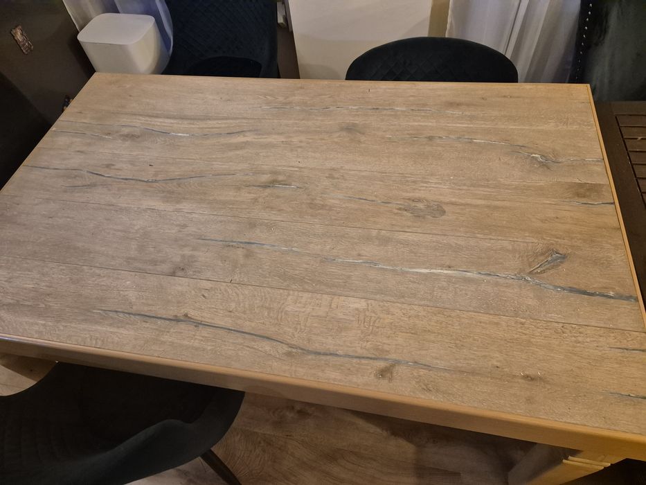 Трапезна маса масив