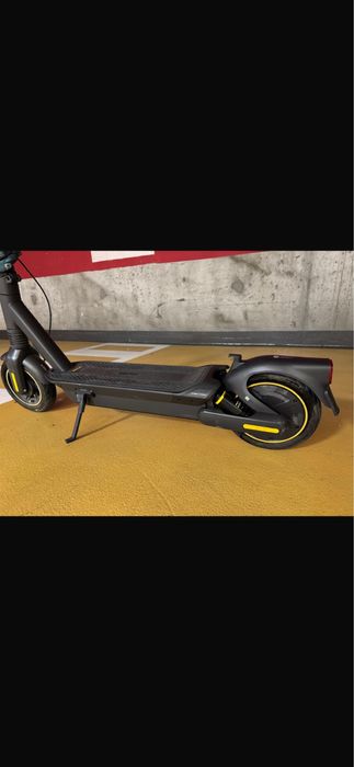 Trotineta electrica cu ceas digital! Pret 2500