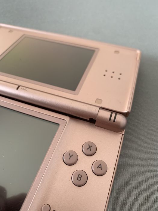 Consola Joc Nintendo DS Lite - Nefunctionala + Balama Defecta