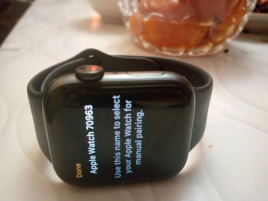 iPhone сагат сатылады